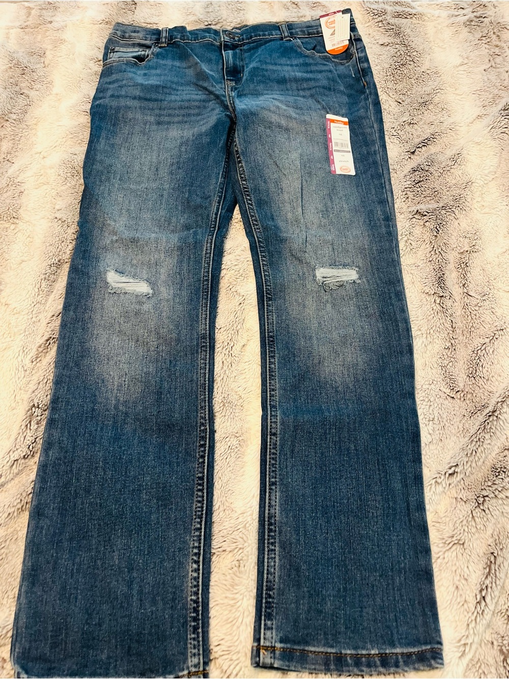 wonder nation Men’s Bootcut Jeans in Medium Blue with Knee Distress